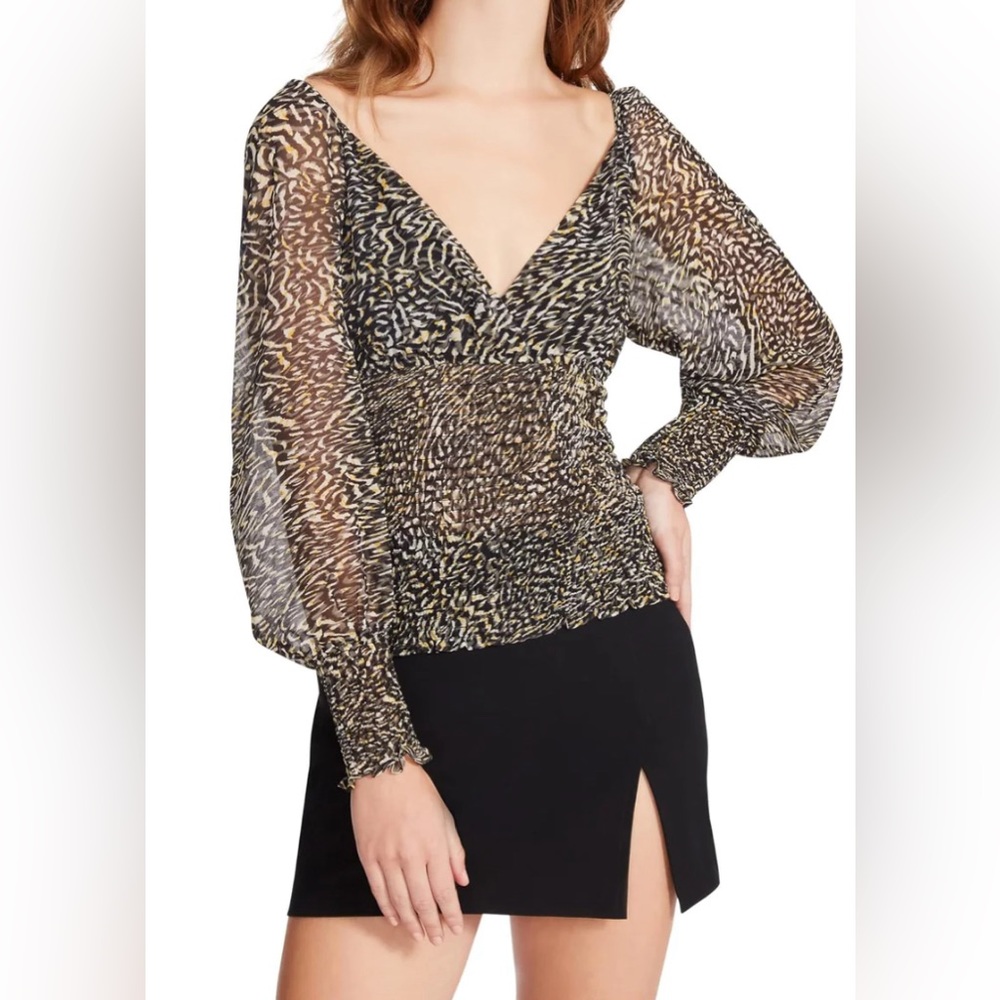 Steve Madden Dakota Chiffon Blouse Medium